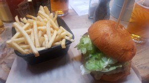 burger-and-chips